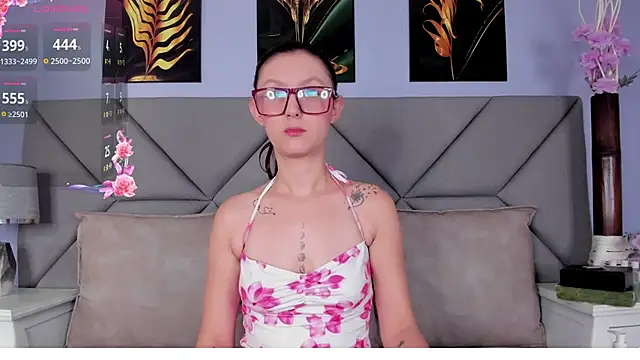 Snapshot of samara_goals chatting on September 24, 2025, 11:46 am samara goals online show from September 24, 2025, 11:46 am