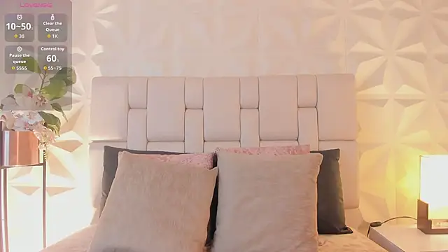 scarlettadams   online show from January 10, 2026, 12:18 pm