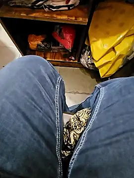 indianhotwife639 online show from January 16, 2026, 6:28 am