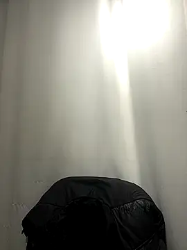 Alyha Cortes online show from October 10, 2025, 1:21 pm