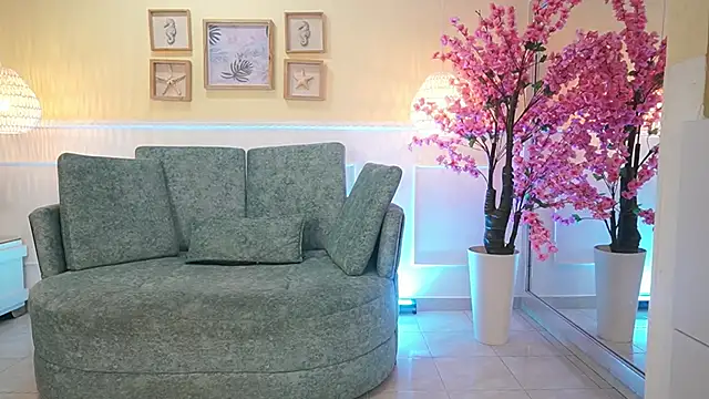 LoonaNyx online show from September 16, 2025, 11:33 am