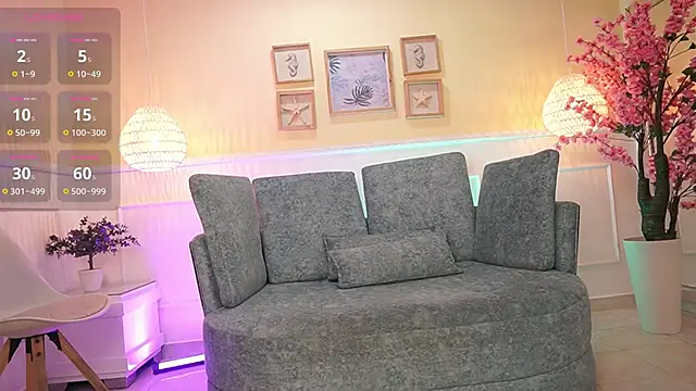 LoonaNyx online show from September 18, 2025, 11:34 am