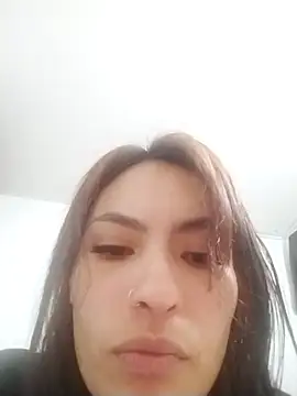 Adarha Ramirez online show from November 27, 2025, 3:30 am