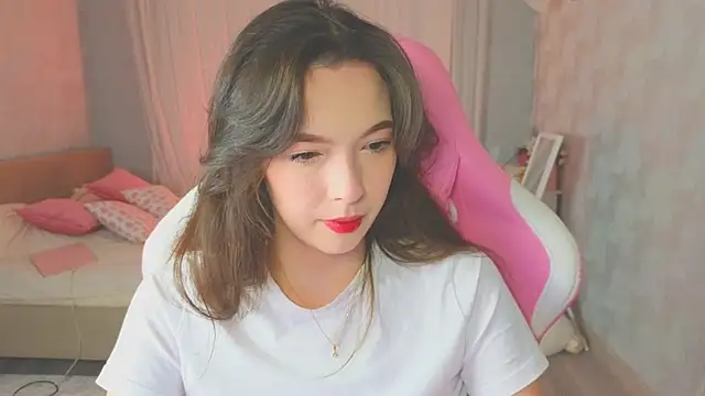 yuna sunshy online show from October 16, 2025, 11:50 pm