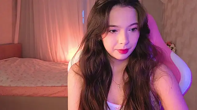 Snapshot of yuna_sunshy chatting on May 10, 2026, 12:27 am yuna sunshy online show from May 10, 2026, 12:27 am