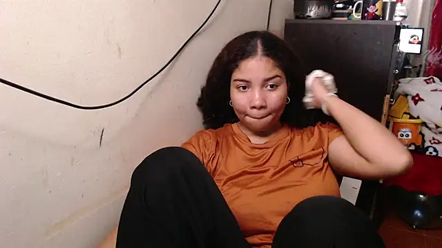 madelene online show from March 25, 2026, 1:00 am