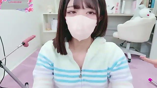 Reina Fcup online show from February 22, 2026, 3:07 am