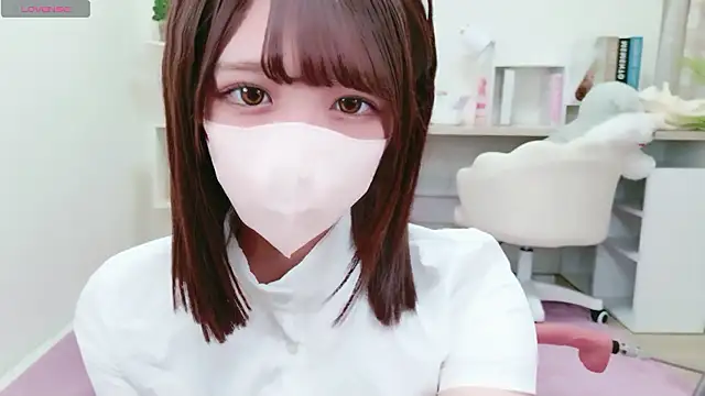 Reina Fcup online show from March 25, 2026, 12:22 pm