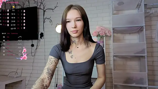 Snapshot of AsyaMiller chatting on November 14, 2025, 6:50 pm AsyaMiller online show from November 14, 2025, 6:50 pm