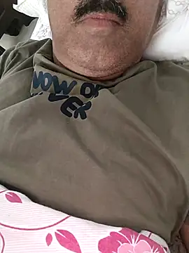 moonflower25 online show from February 2, 2026, 7:23 pm