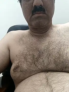 moonflower25 online show from March 10, 2026, 8:47 pm