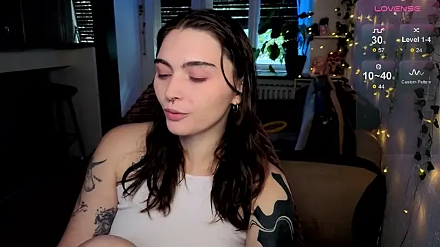 dorfmatratze   online show from October 2, 2025, 7:04 am