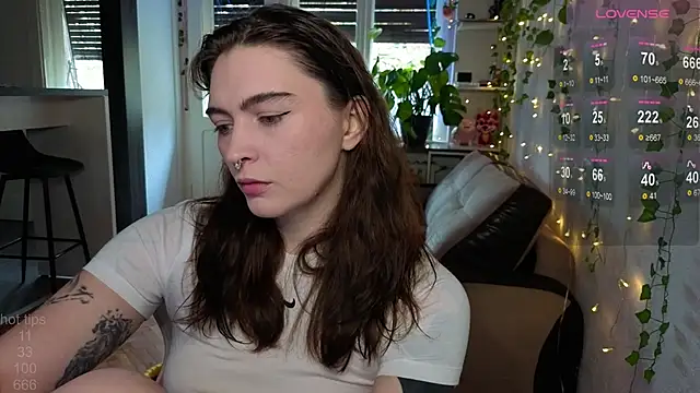 dorfmatratze   online show from November 4, 2025, 6:56 am