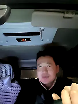 huanhuanaaaaa online show from February 20, 2026, 10:38 am