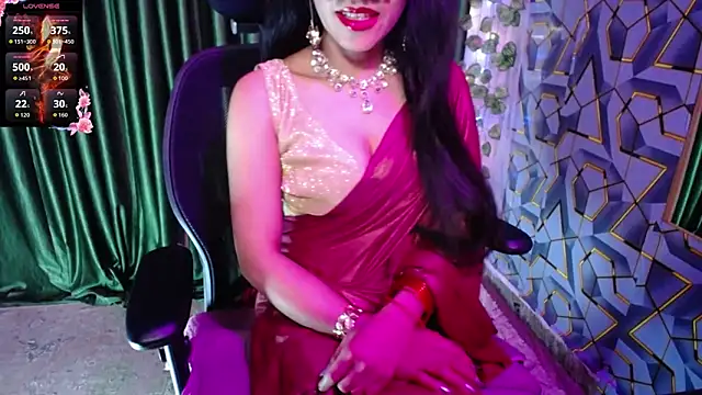 Snapshot of heyy_kiran chatting on April 19, 2026, 3:33 pm heyy kiran online show from April 19, 2026, 3:33 pm