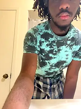 ThickDic28 online show from December 17, 2025, 8:09 am