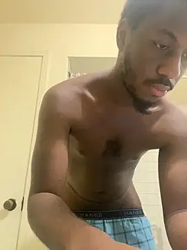 Snapshot of ThickDic28 chatting on May 7, 2026, 8:47 pm ThickDic28 online show from May 7, 2026, 8:47 pm