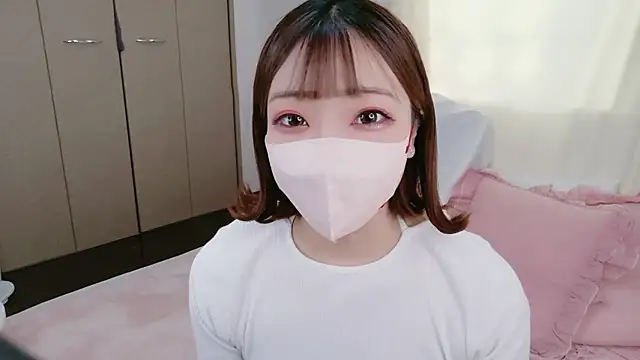 Rina 72 online show from March 12, 2026, 5:13 am