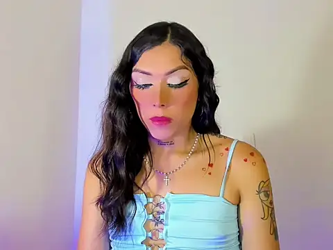 Snapshot of Megan_Gil_ chatting on September 21, 2025, 3:52 am Megan Gil online show from September 21, 2025, 3:52 am