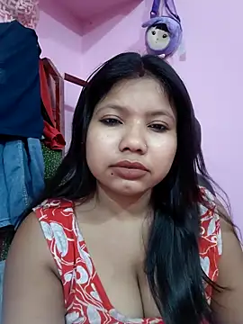 Snapshot of Redchery chatting on April 21, 2026, 5:06 pm Redchery online show from April 21, 2026, 5:06 pm