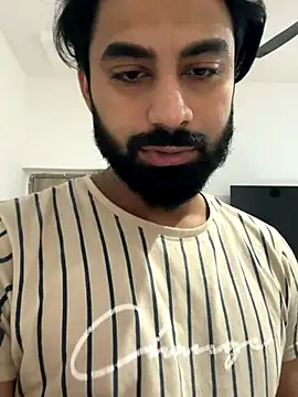 hottestboy03 online show from November 21, 2025, 5:28 am