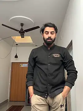 hottestboy03 online show from November 26, 2025, 5:41 am