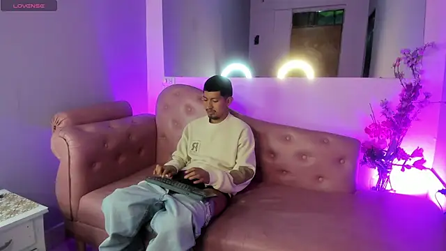 AxelAndJeremy online show from September 27, 2025, 3:22 am