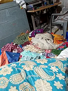 riyanag2 online show from March 10, 2026, 10:53 am