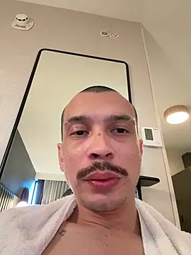 Snapshot of weeweesworld chatting on March 15, 2026, 3:40 pm weeweesworld online show from March 15, 2026, 3:40 pm