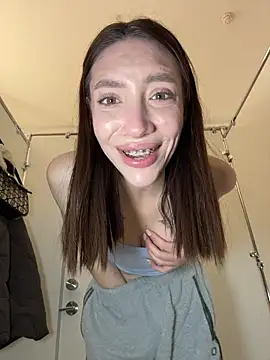 BallerinaCappuccino  online show from April 1, 2026, 6:58 am