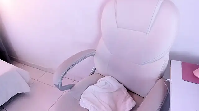 Angel kanon online show from September 26, 2025, 12:09 pm