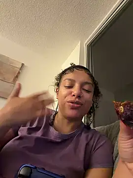 allybluee777 online show from April 4, 2026, 3:16 am