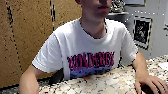 Snapshot of sakiramissy chatting on May 15, 2026, 6:20 am sakiramissy online show from May 15, 2026, 6:20 am