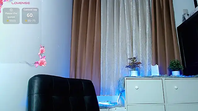  Jenniyah  online show from September 19, 2025, 1:51 am