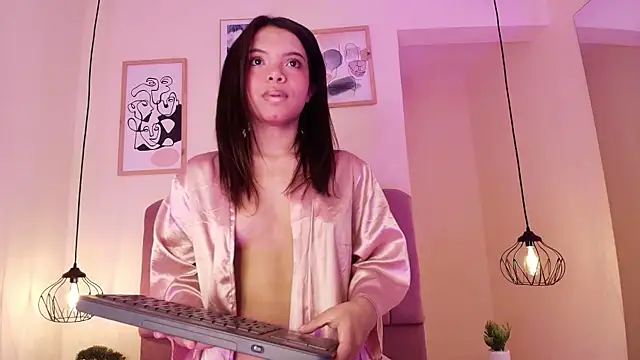 Isabelgh  online show from October 29, 2025, 3:42 am