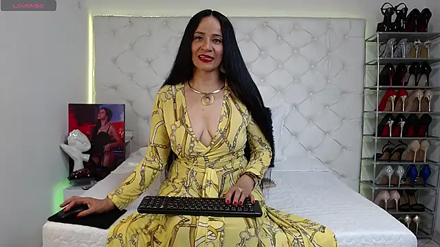 Snapshot of yury_m2_ chatting on October 2, 2025, 2:18 am yury m2 online show from October 2, 2025, 2:18 am