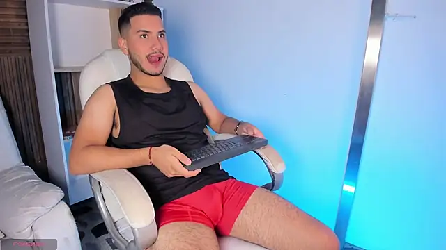 Axel grey  online show from September 21, 2025, 1:02 pm