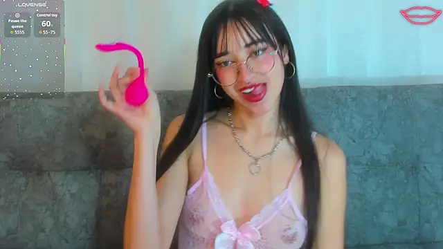  Amatista Fire online show from November 7, 2025, 1:22 pm