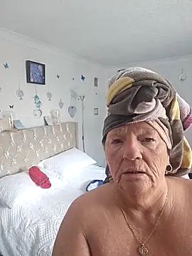 Angeldelightt online show from September 26, 2025, 10:52 am