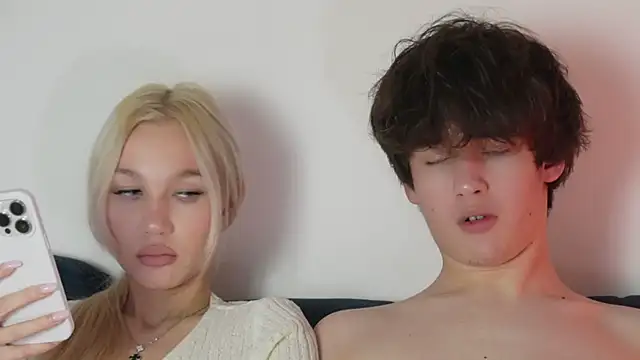 cuteleraay online show from January 17, 2026, 10:46 pm