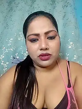 hornypriya696 online show from November 16, 2025, 6:24 pm
