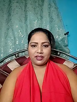 hornypriya696 online show from December 1, 2025, 6:46 pm