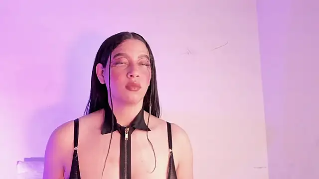 Megan Luxe online show from May 16, 2026, 6:32 am