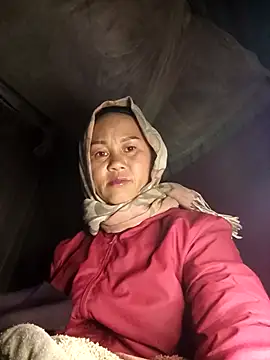 Snapshot of MaiHoa69 chatting on January 17, 2026, 1:05 pm MaiHoa69 online show from January 17, 2026, 1:05 pm