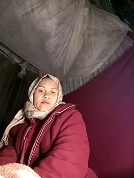 Snapshot of MaiHoa69 chatting on February 3, 2026, 6:51 am MaiHoa69 online show from February 3, 2026, 6:51 am