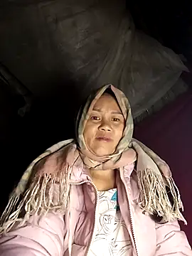 Snapshot of MaiHoa69 chatting on February 8, 2026, 12:52 pm MaiHoa69 online show from February 8, 2026, 12:52 pm