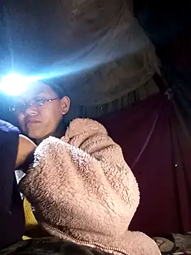 Snapshot of MaiHoa69 chatting on March 4, 2026, 11:44 pm MaiHoa69 online show from March 4, 2026, 11:44 pm