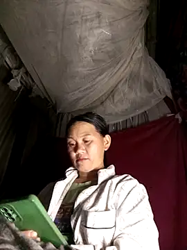 Snapshot of MaiHoa69 chatting on March 25, 2026, 2:12 pm MaiHoa69 online show from March 25, 2026, 2:12 pm