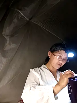 Snapshot of MaiHoa69 chatting on April 1, 2026, 12:06 pm MaiHoa69 online show from April 1, 2026, 12:06 pm