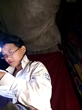 Snapshot of MaiHoa69 chatting on April 2, 2026, 2:47 pm MaiHoa69 online show from April 2, 2026, 2:47 pm